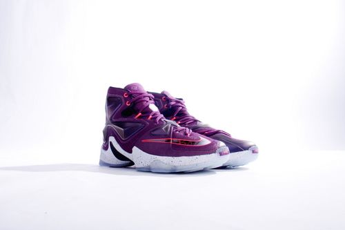 Обзор: Nike Lebron XIII от магазина STREETBALL (корпус Водный Мир, пав.Н7)