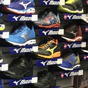 Кроссовки MIZUNO